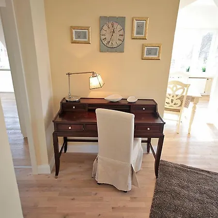 Emmilio Atelier 89 Qm Ueber Den Daechern Lägenhet